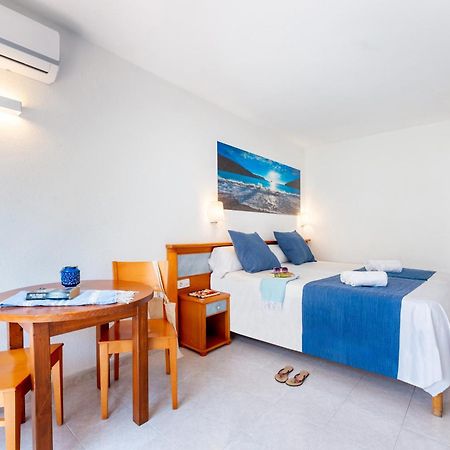 Vibra Calima Apartamentos - Adults Only San Antonio  Ngoại thất bức ảnh